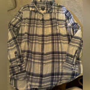 GAP button up